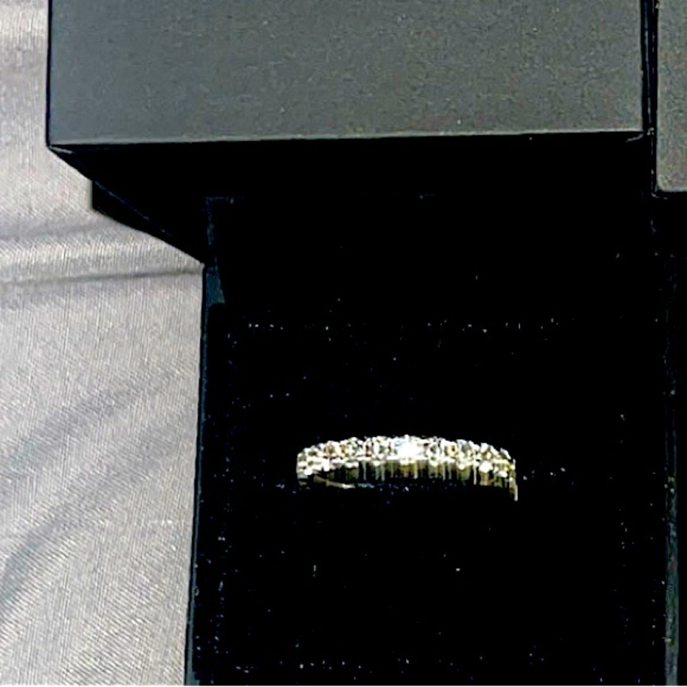 My Lost Your Gain! Beautiful New 14K WG Eternity Wedding Band w/ 24 Round DIAS